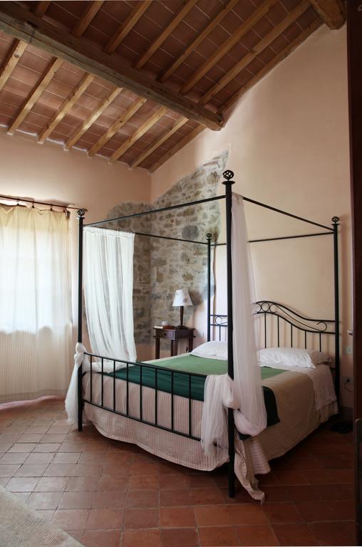 Agriturismo San Lorenzo Della Rabatta Cenerente Habitación foto